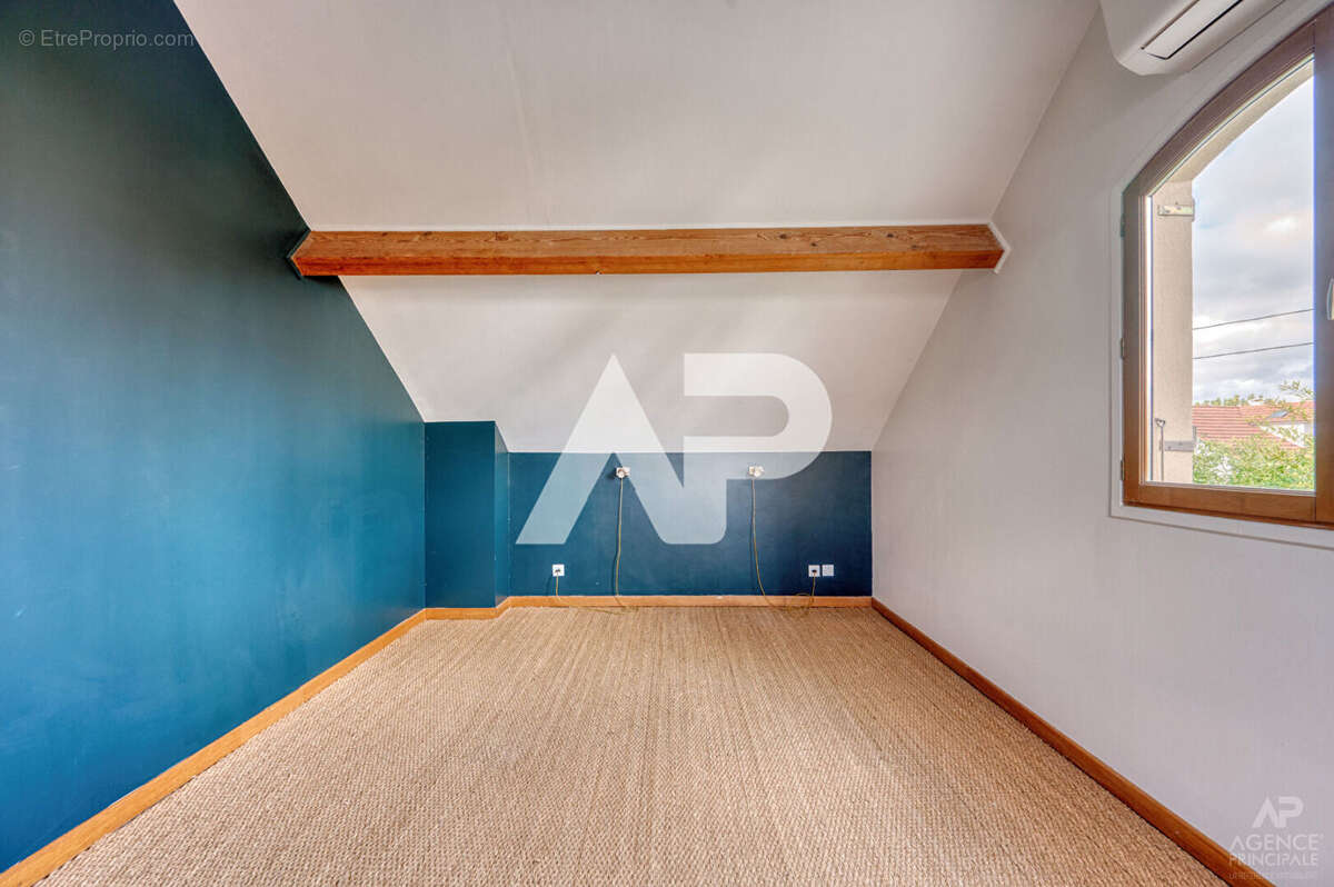 Maison à RUEIL-MALMAISON