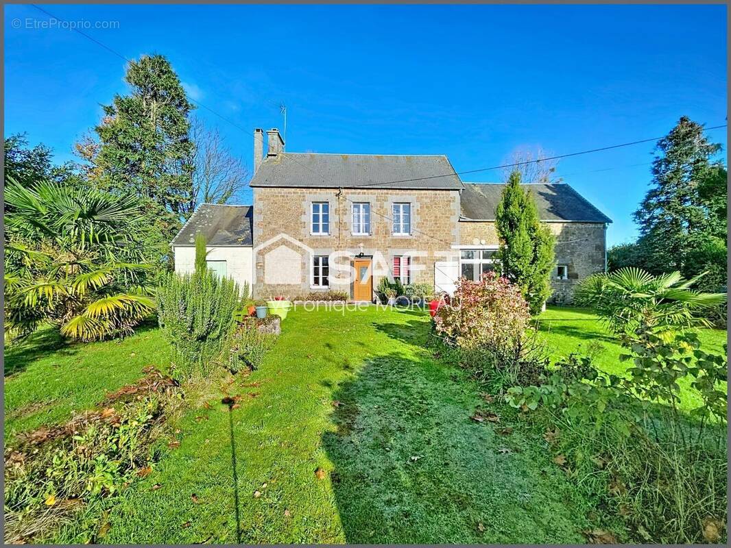 Photo 1 - Maison à LA TRINITE