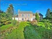 Photo 1 - Maison à LA TRINITE