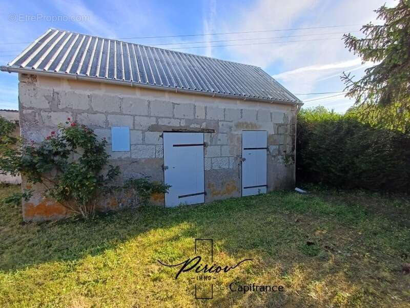 Maison à vendre 6 pièces - Dépendances - 4932 m² - photo 8