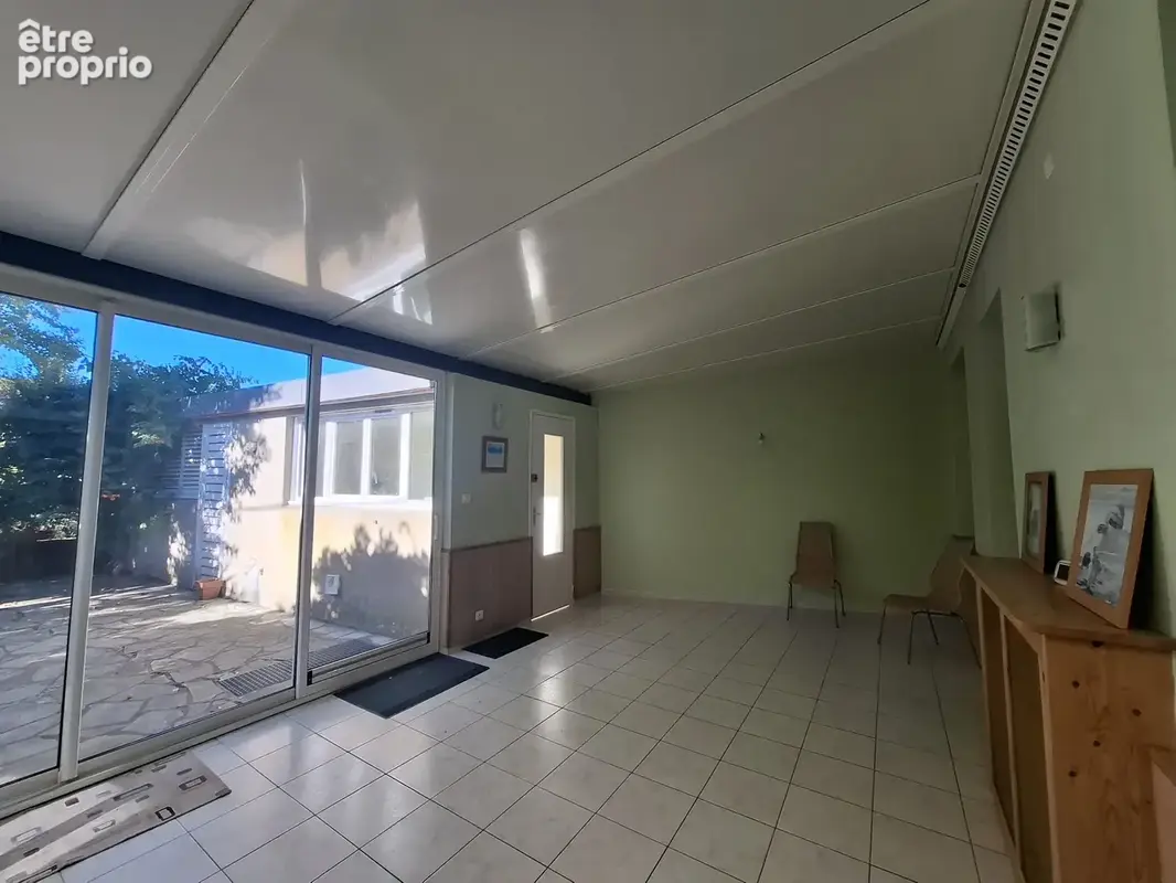Maison de ville au coeur de Machecoul 5 chambres ! ACP IMMOBILIER MACHECOUL ! - photo 3