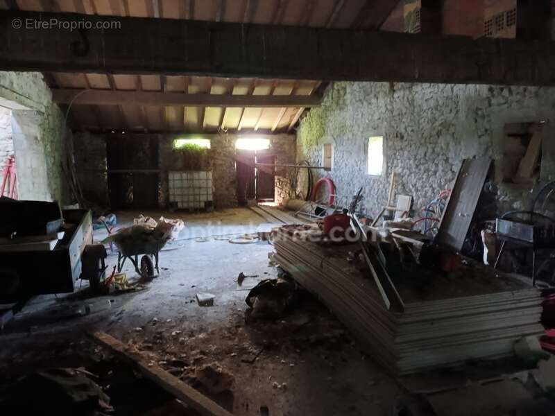 Maison à SAINT-ESTEPHE