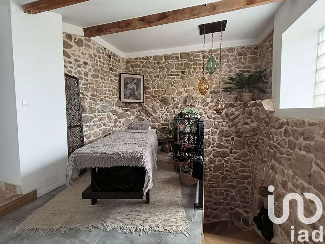 Photo 7 - Maison à VILLECHENEVE