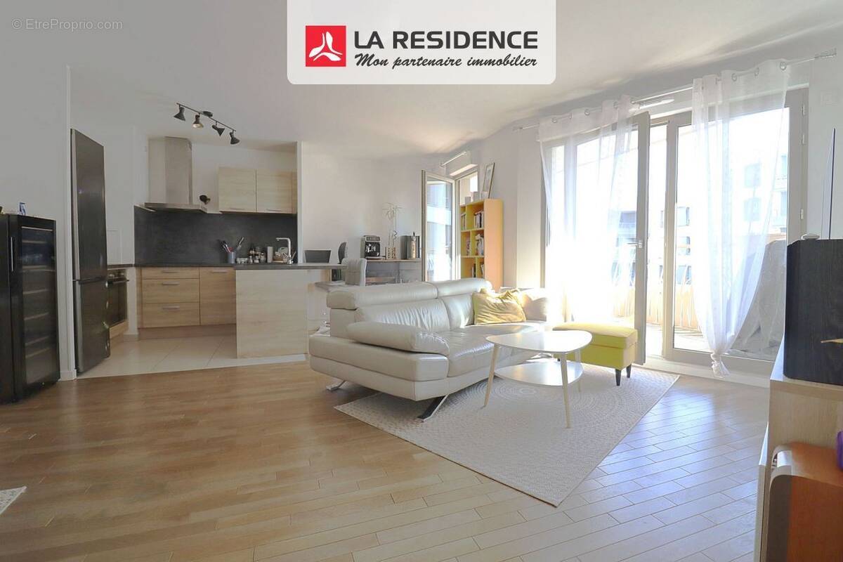 Appartement à SAINT-CYR-L'ECOLE
