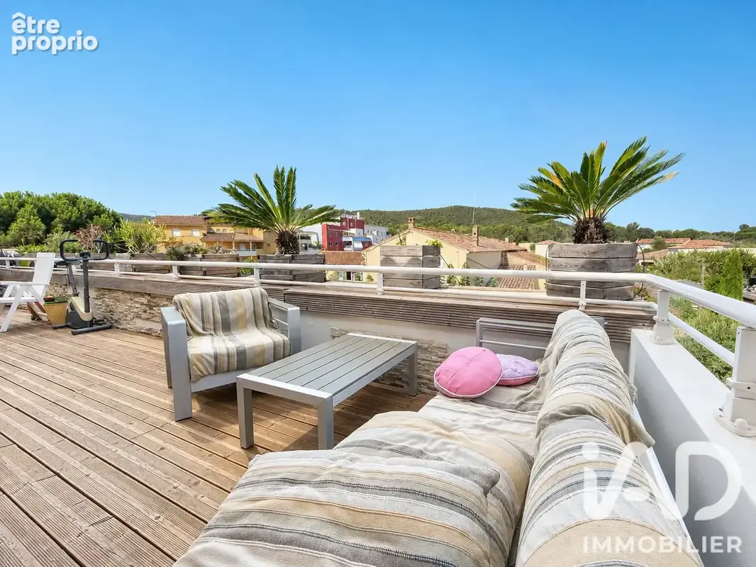 Photo 1 - Appartement à BORMES-LES-MIMOSAS