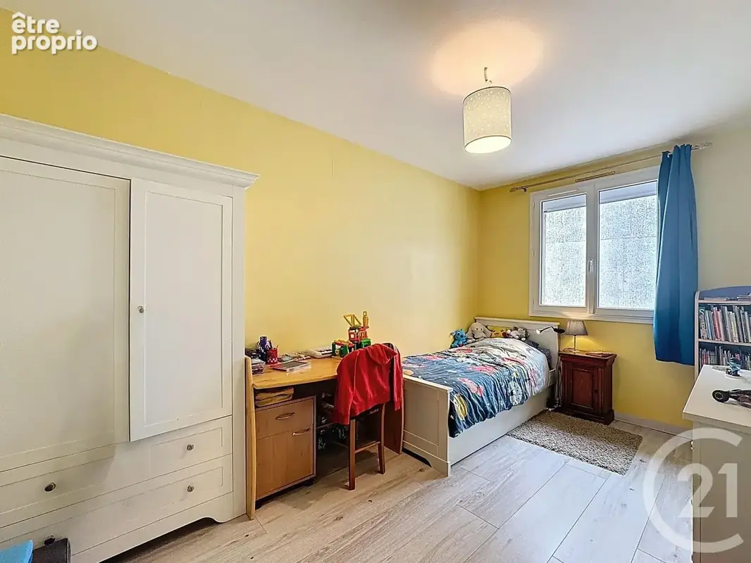 Maison 5 pièces 110 m² à vendre à La Ferte-Saint-Aubin (45240) - photo 12