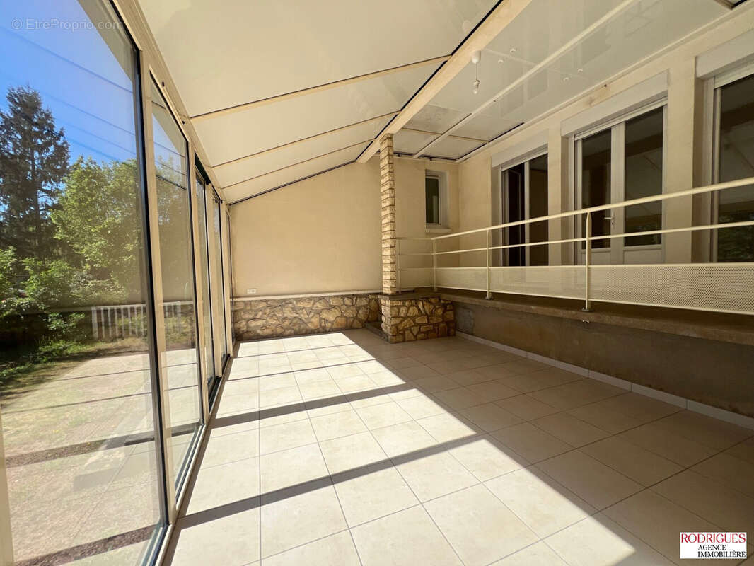 Maison 101 m² à Poitiers  - photo 3