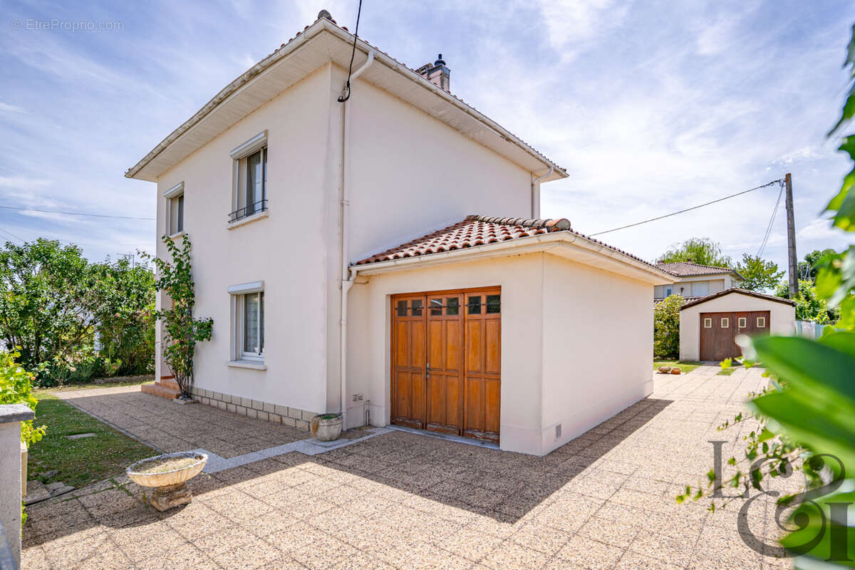 Maison à VILLENEUVE-SUR-LOT