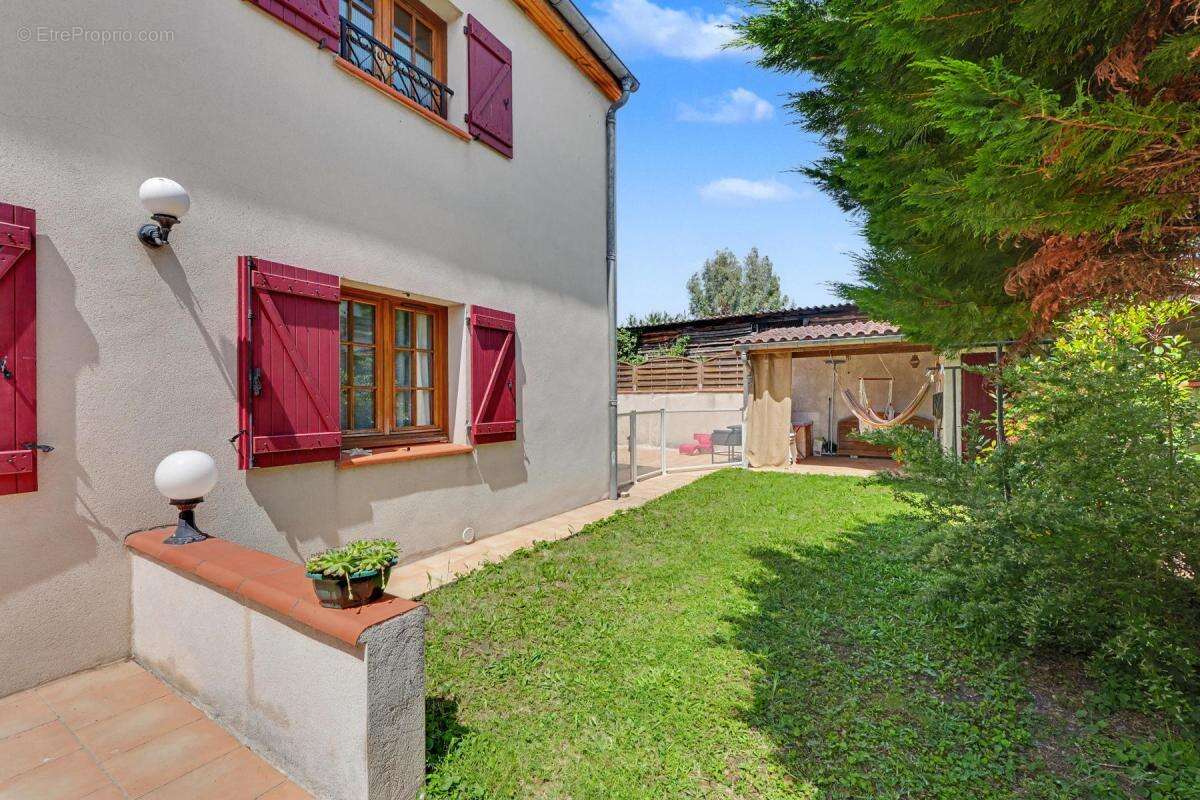 T5 160 m²  -Piscine- Garage double - Toulouse Croix Daurade - photo 10