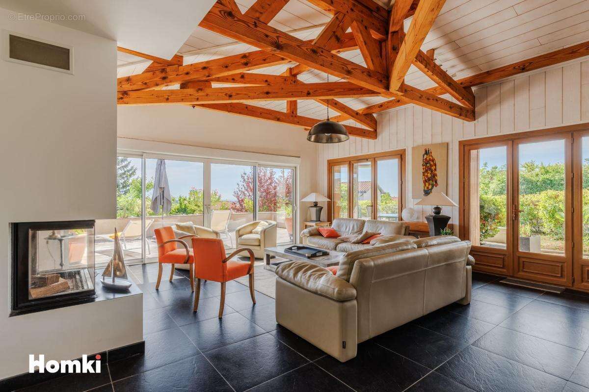 Maison/Villa T4 de 137 m² à Dardilly 69570 - photo 12