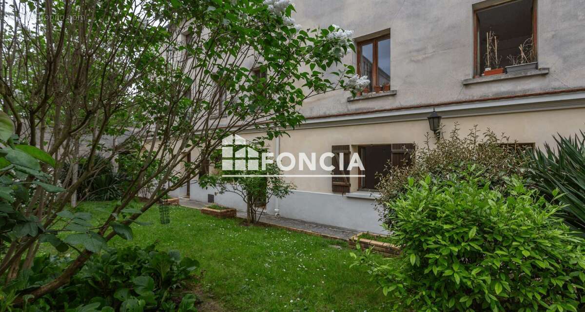 Appartement à BAGNEUX