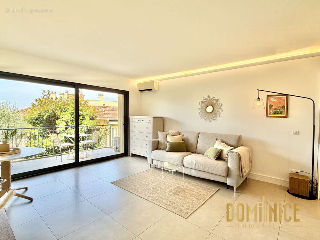 Superbe studio terrasse 8m2 calme complet plein sud - photo 2