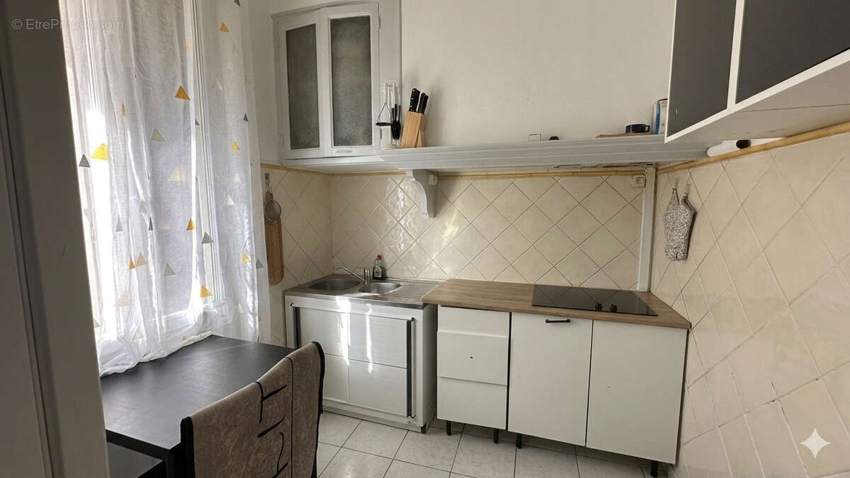 Appartement à SEPTEMES-LES-VALLONS