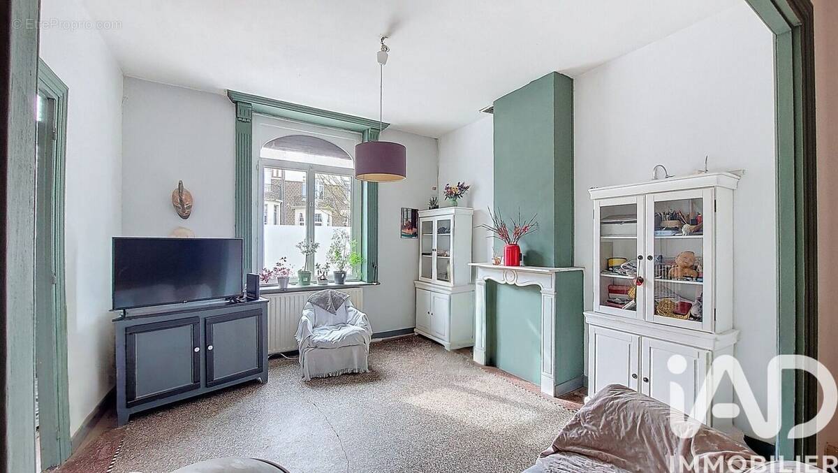 Photo 1 - Maison à VALENCIENNES