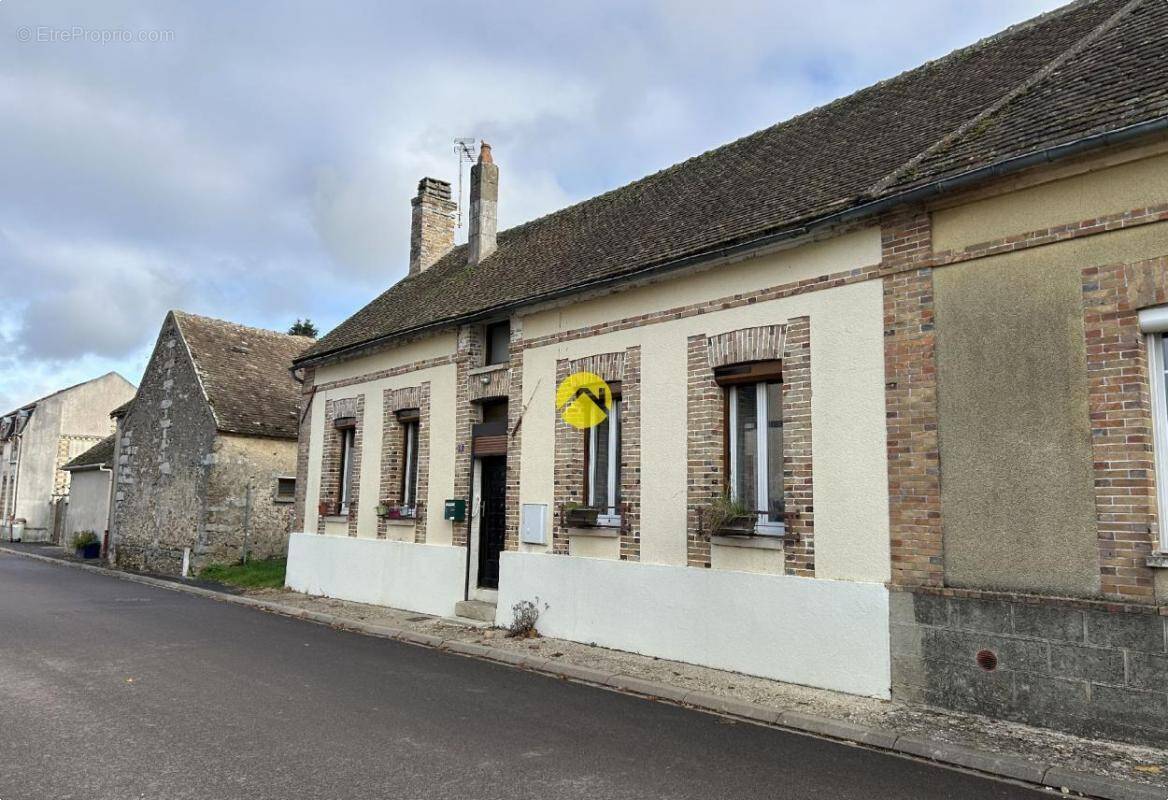 Maison à SAINT-VALERIEN