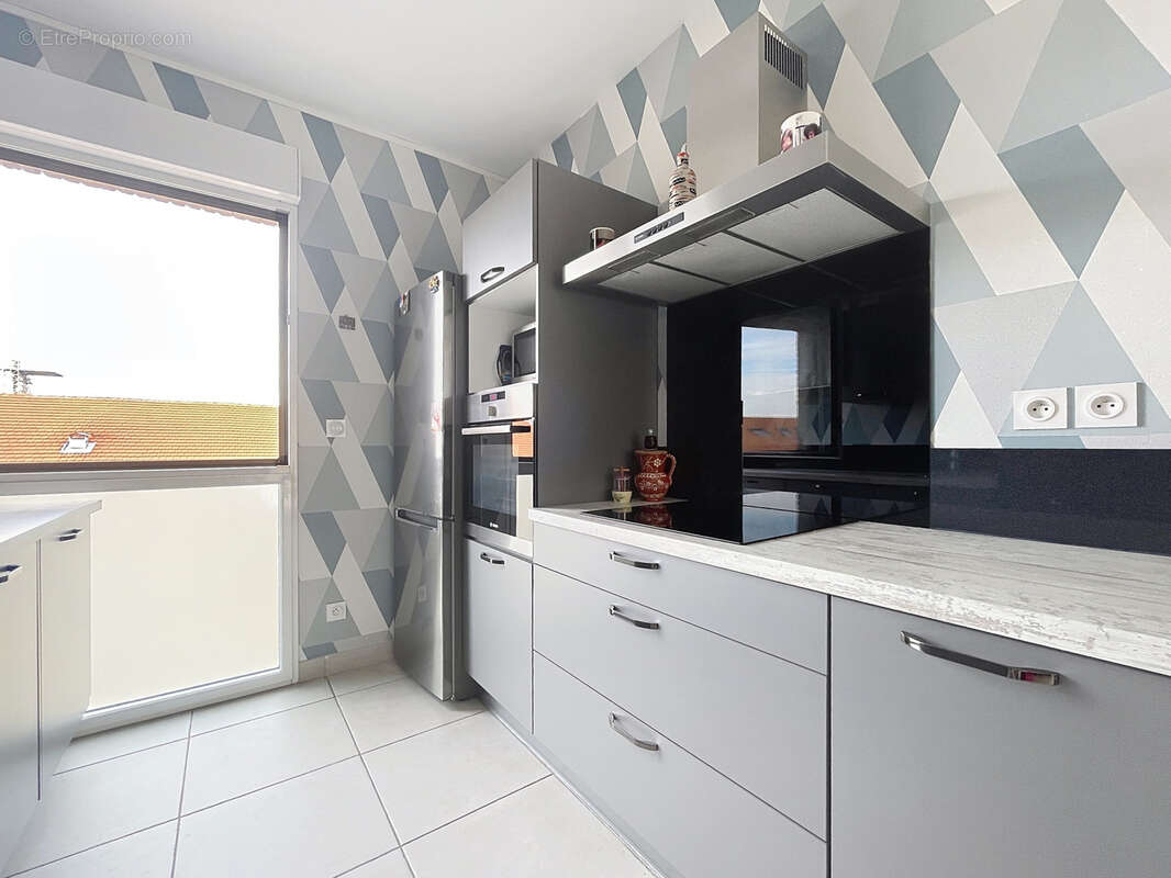 Appartement à SAINT-ETIENNE