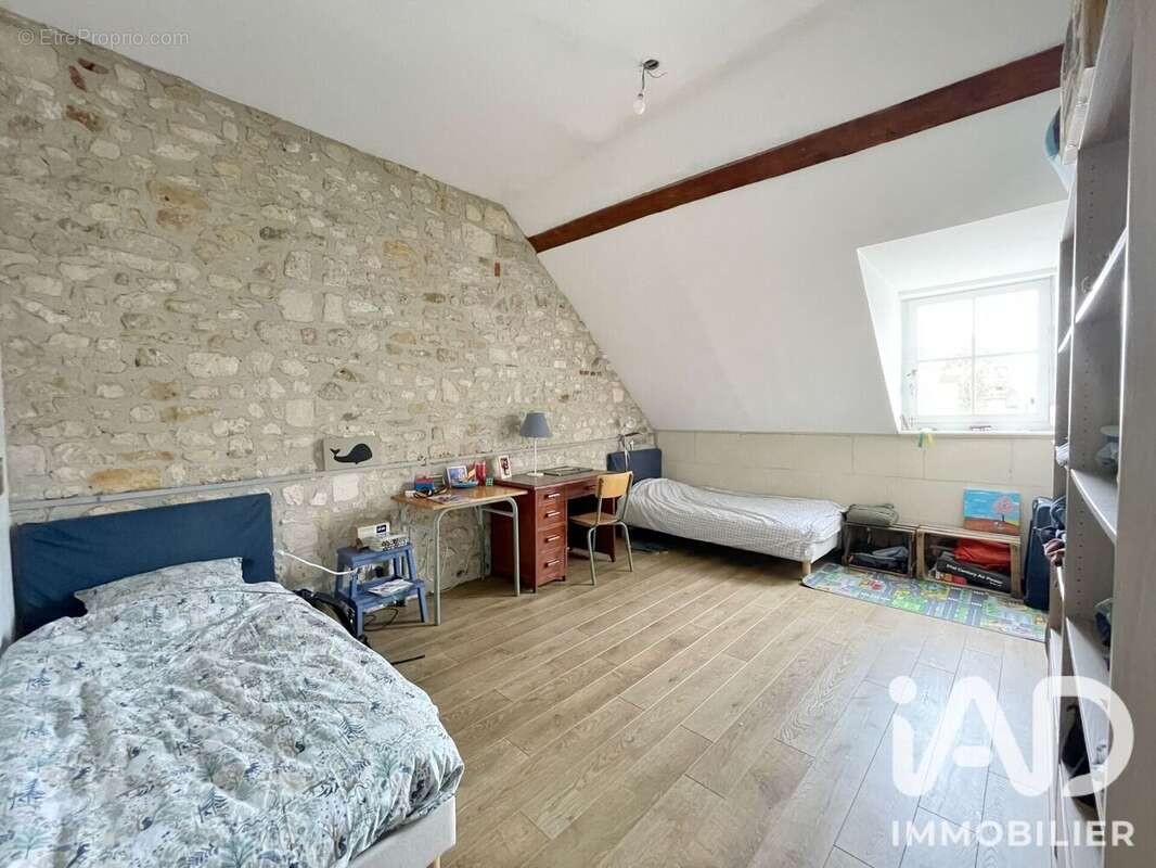 Appartement 237 m² à Compiegne  - photo 9
