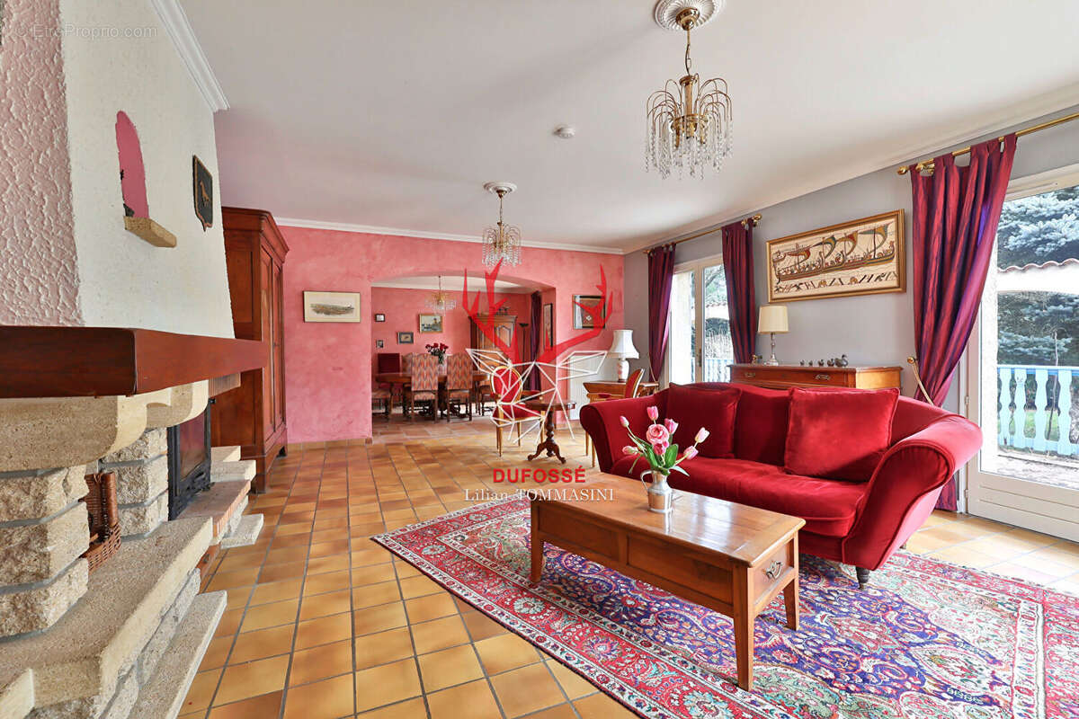 Maison à LES CHERES