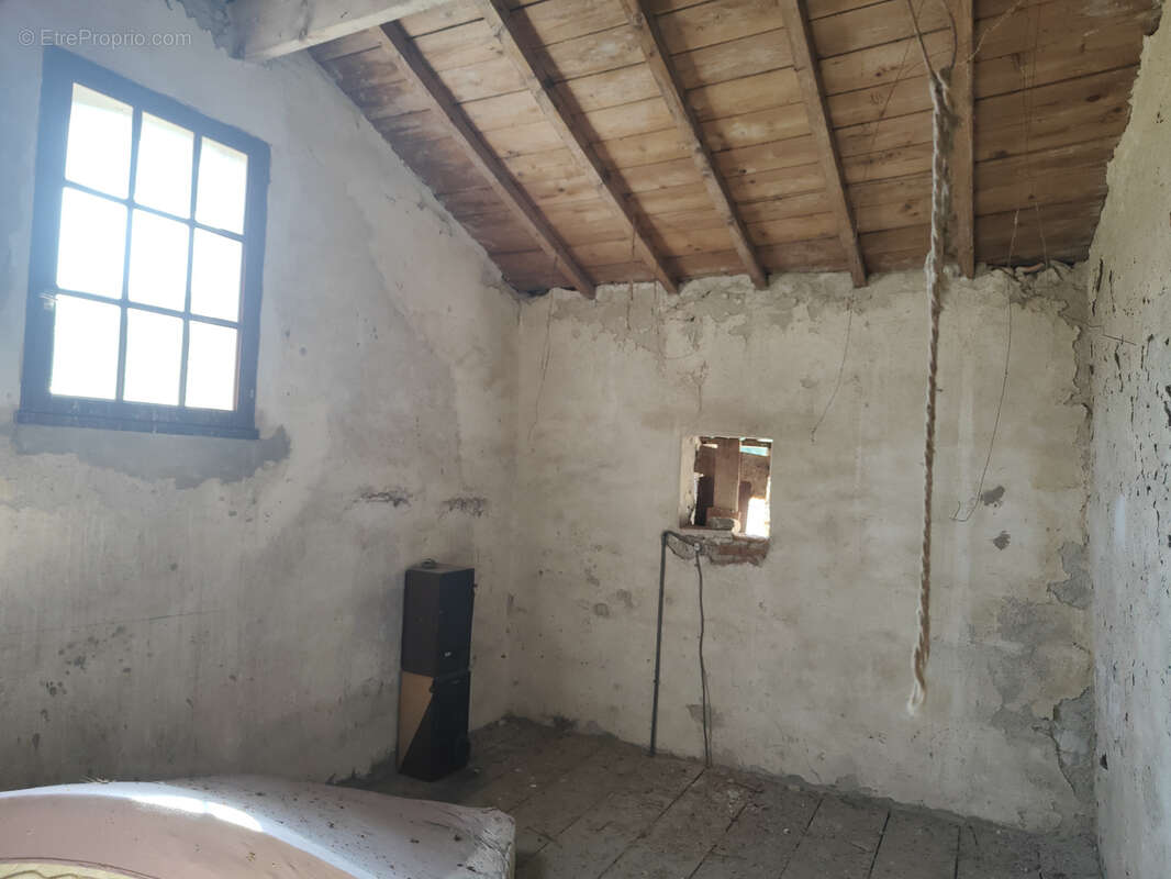 Maison de plain-pied de 76,22 m2 et un mazet - photo 12