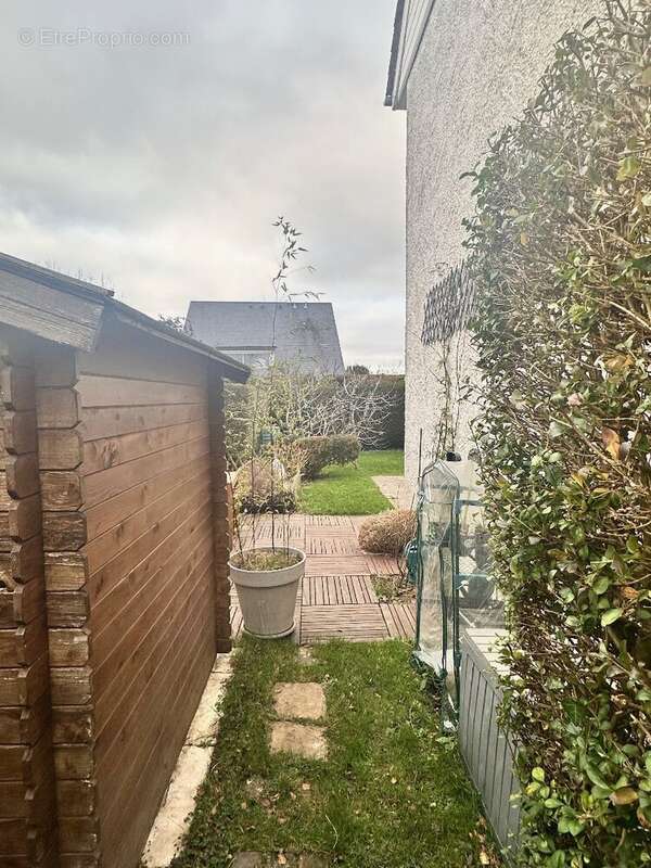 Maison à LES LOGES-EN-JOSAS