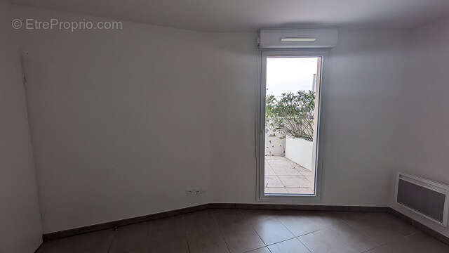 Appartement à LATTES