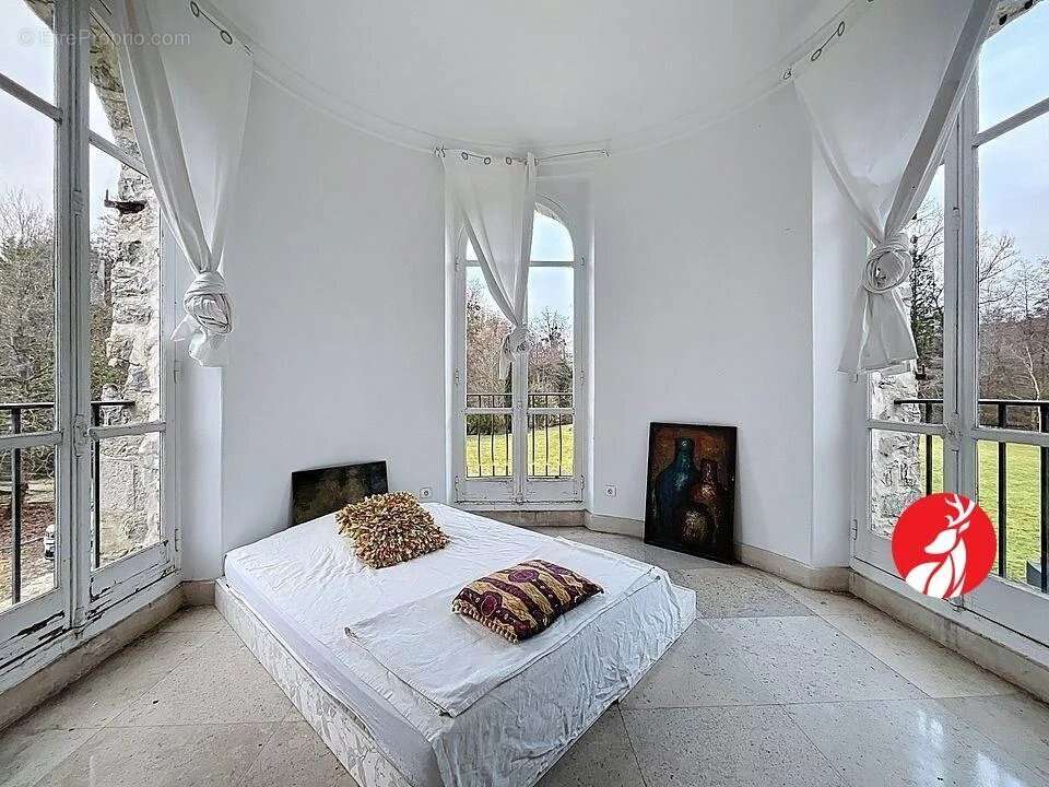 Maison à GIRONVILLE-SUR-ESSONNE