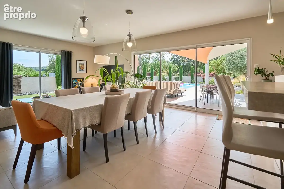 Villa de plain-pied de 104 m² avec piscine chauffée et jardin paysager à 15 minutes au sud de Carcassonne - photo 11
