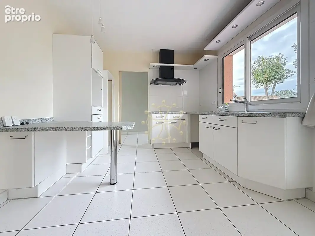 Maison 4 pièces 131 m² à vendre à Saint-Jean (31240) - photo 5