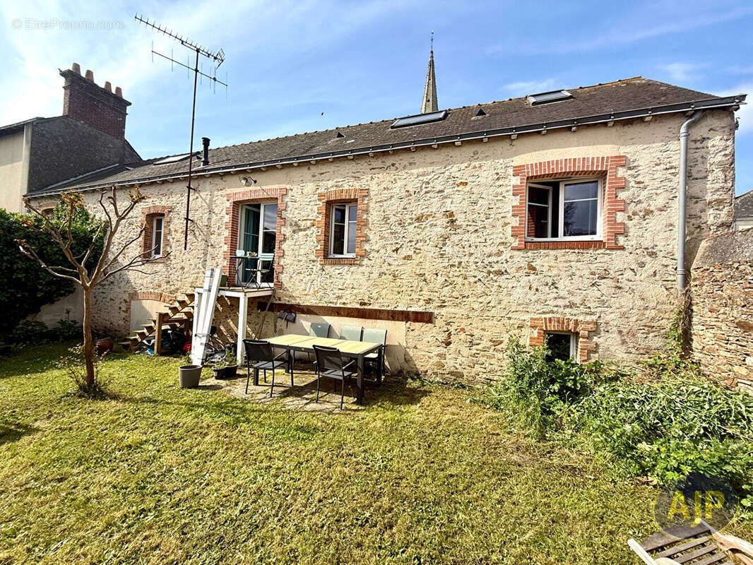 Maison à SAINTE-PAZANNE