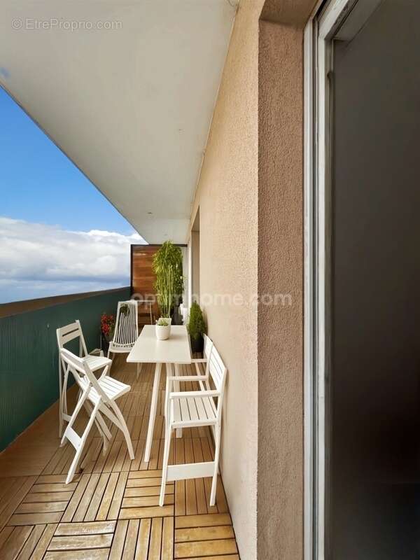 Appartement à ENGHIEN-LES-BAINS