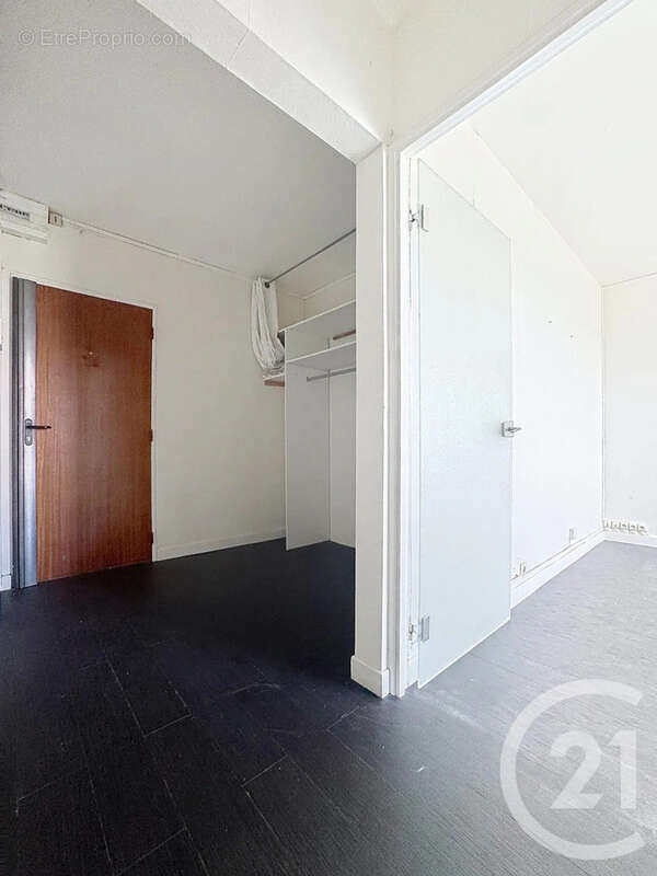 Appartement 42 m² à Reims  - photo 9