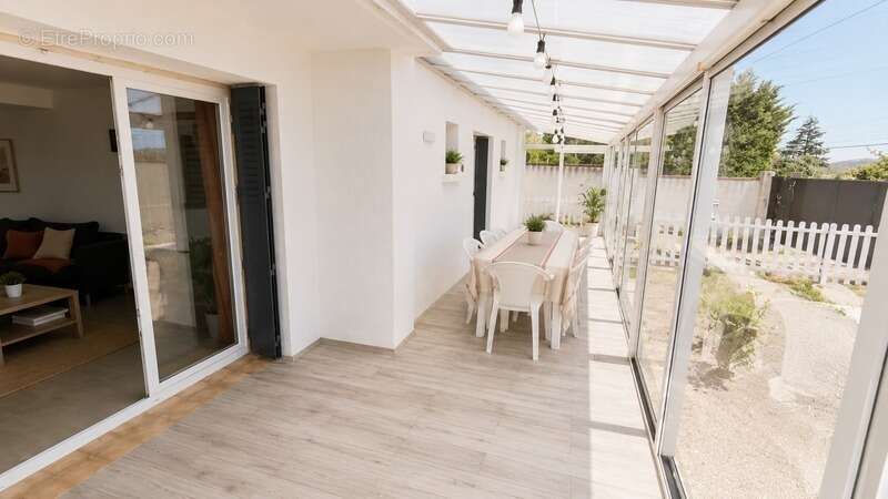 Maison familiale 108,7 m² – 4 chambres – suite parentale – véranda 22 m² – terrain 1 600 m² - photo 5