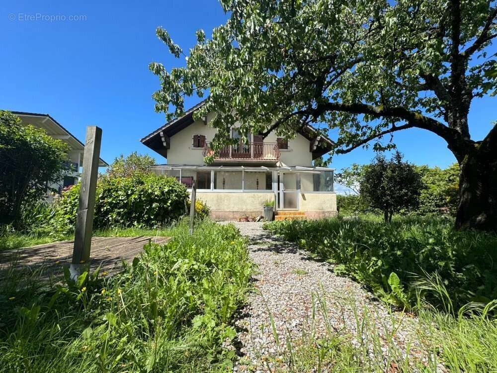 Maison à MARIN
