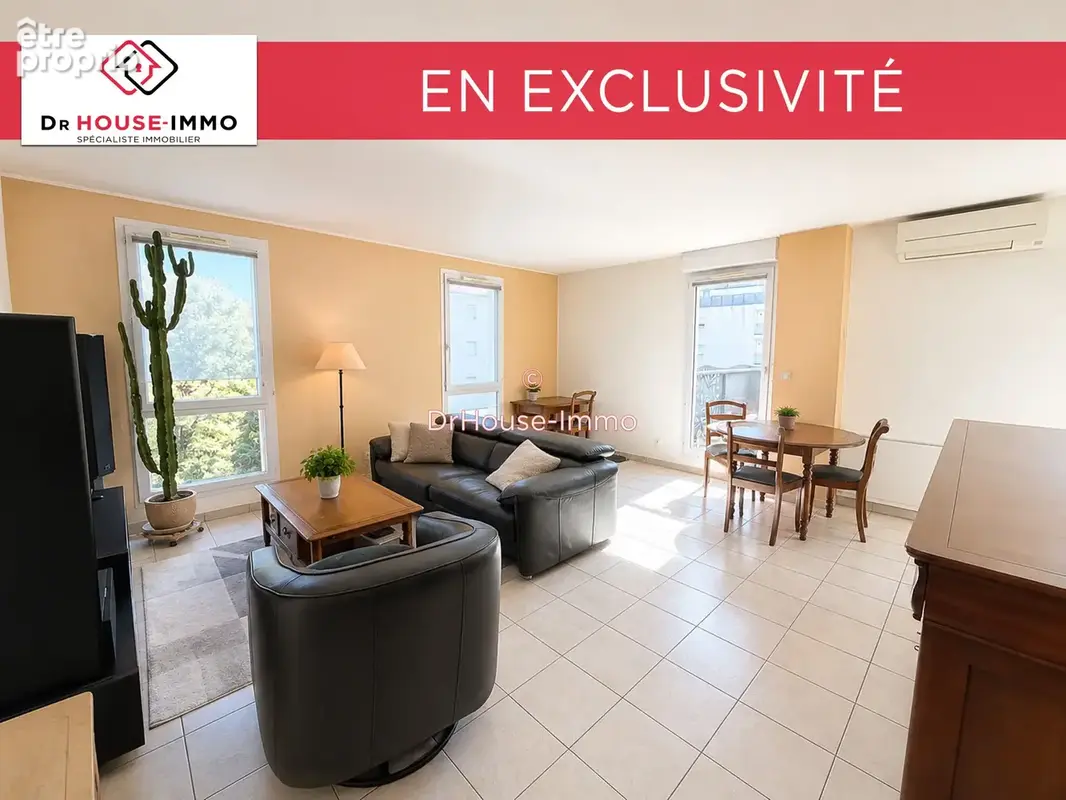 Appartement 85 m² à Istres  - photo 4
