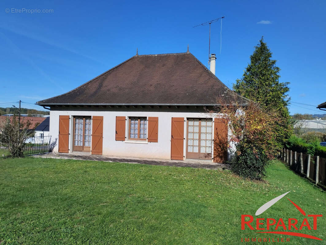 Maison à SAINT-AULAIRE