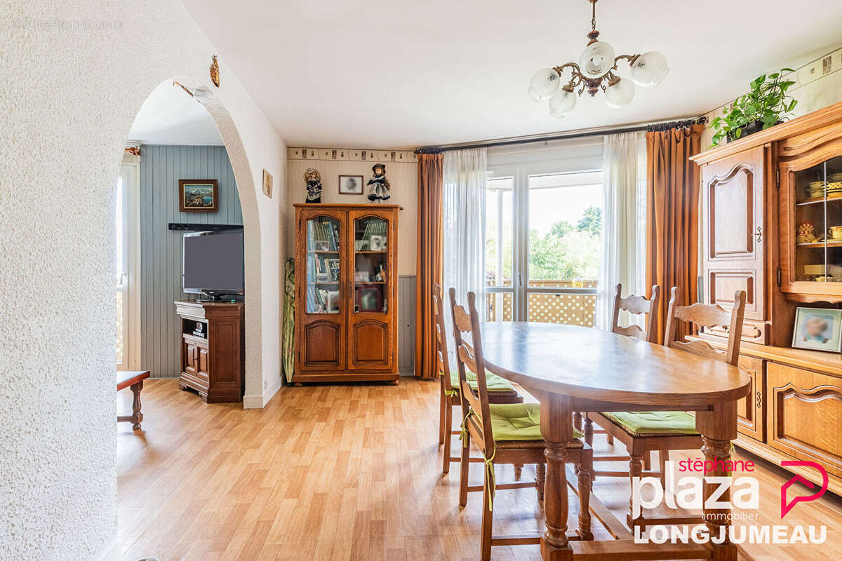 Appartement à LONGJUMEAU