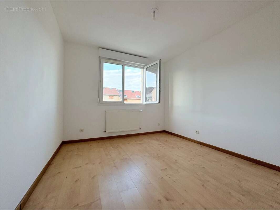 Appartement à OGY