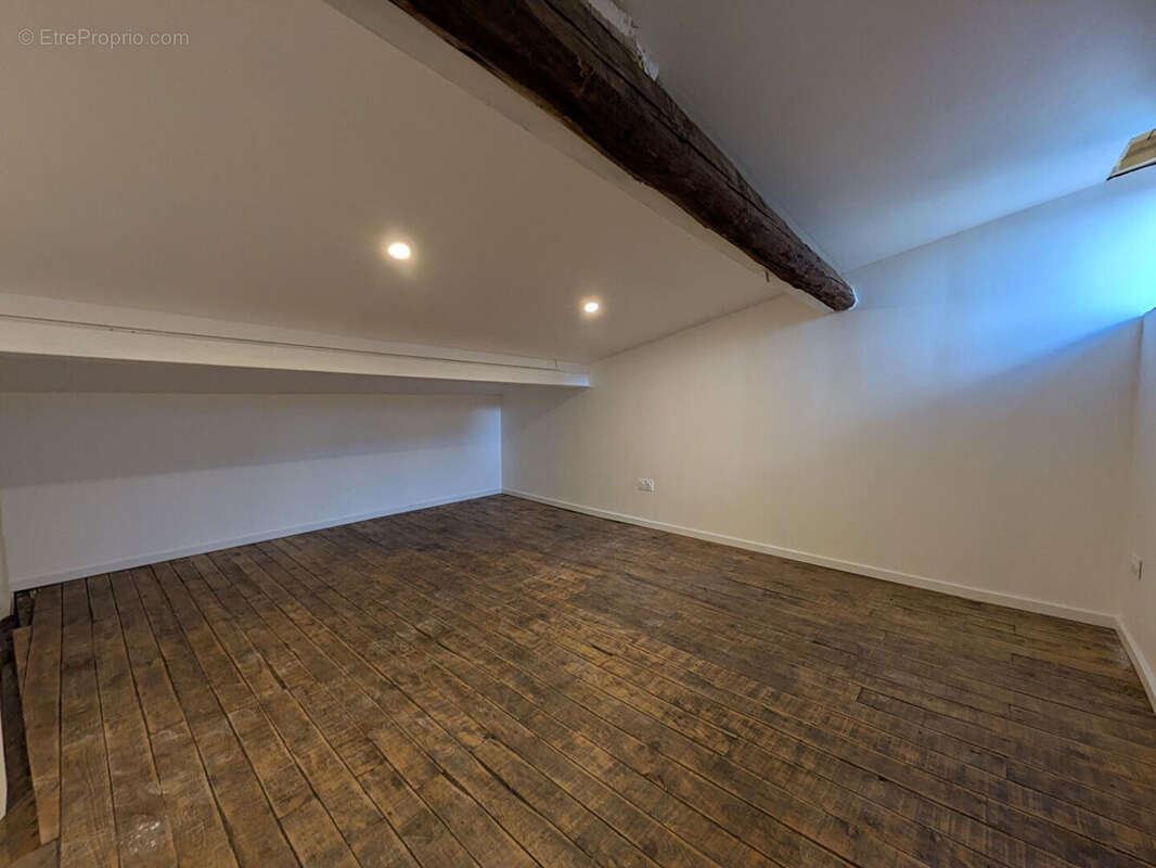 Maison à PONT-DU-CHATEAU