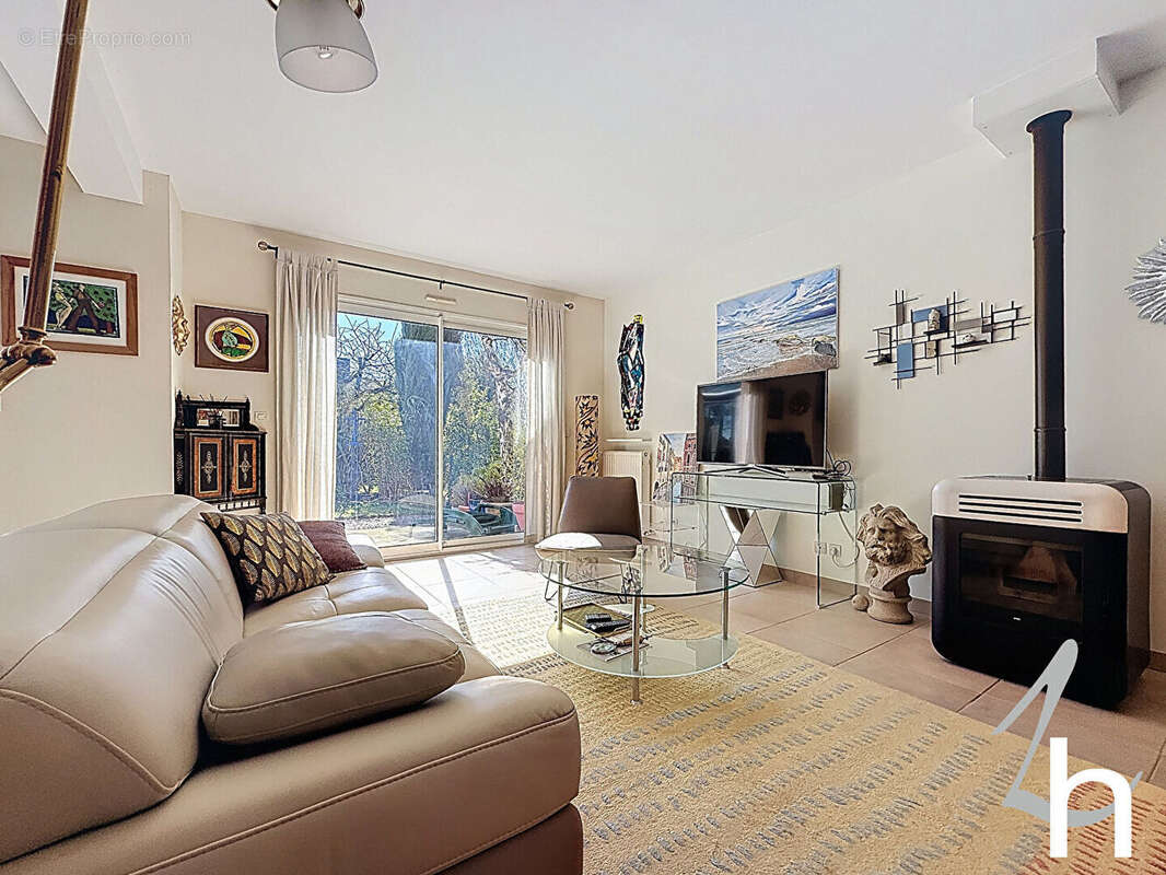 Maison à VILLONS-LES-BUISSONS