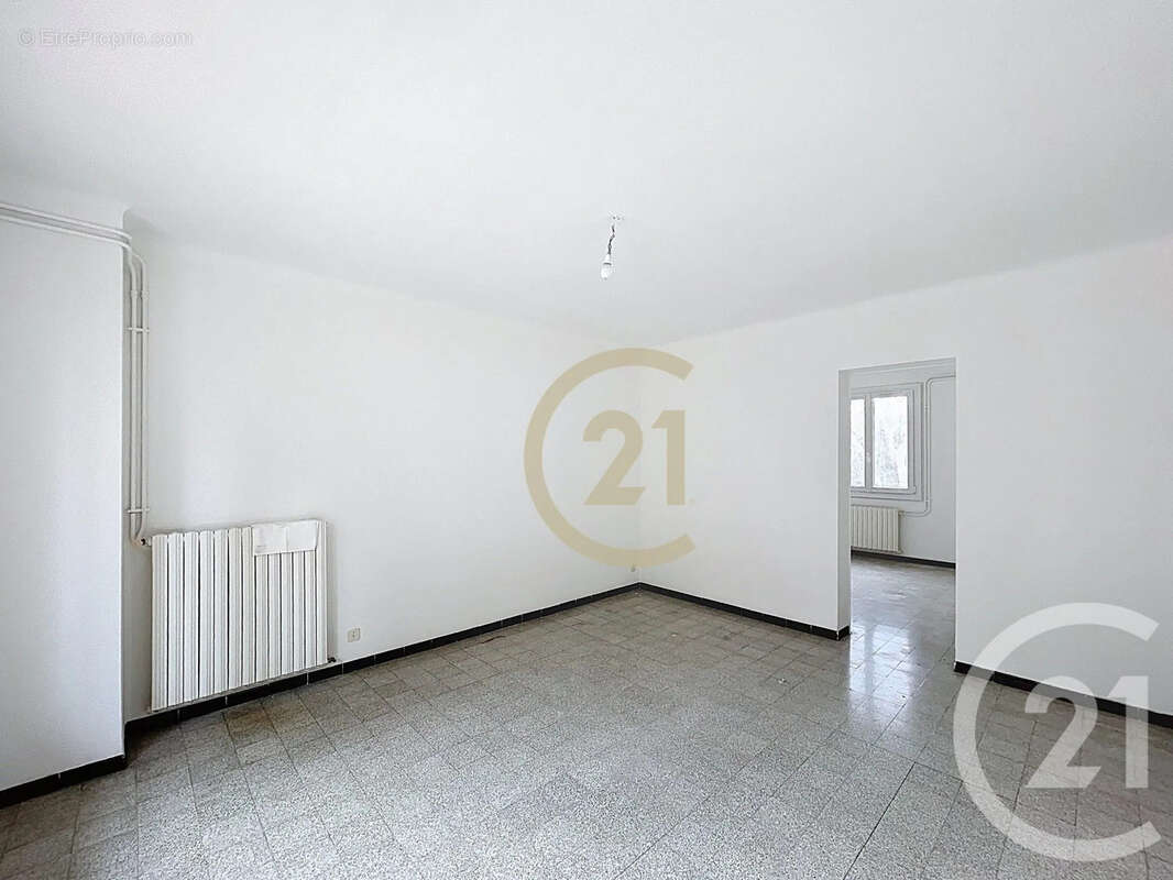 Appartement à NIMES