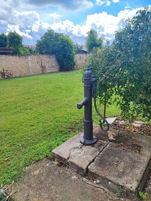 Terrain à SAINT-MAIXENT-L'ECOLE