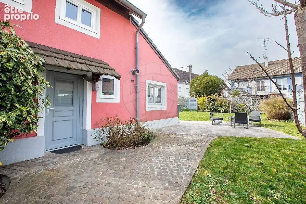 Photo Maison à Kembs au prix de 364 000€