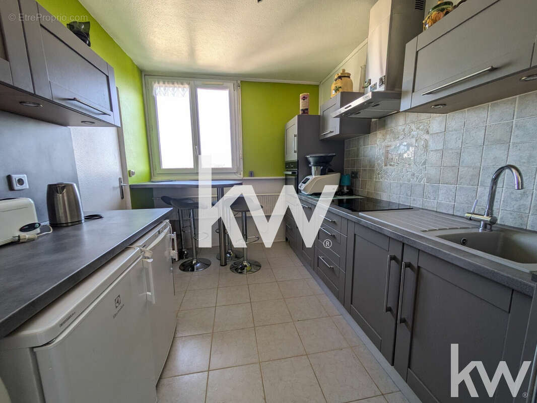 Appartement à SAINT-ETIENNE