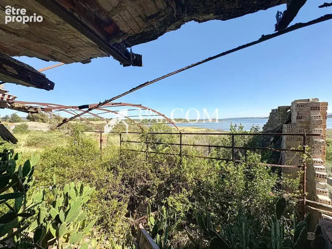 Grande propriété à rénover vue exceptionnelle sur l'étang, l - photo 6