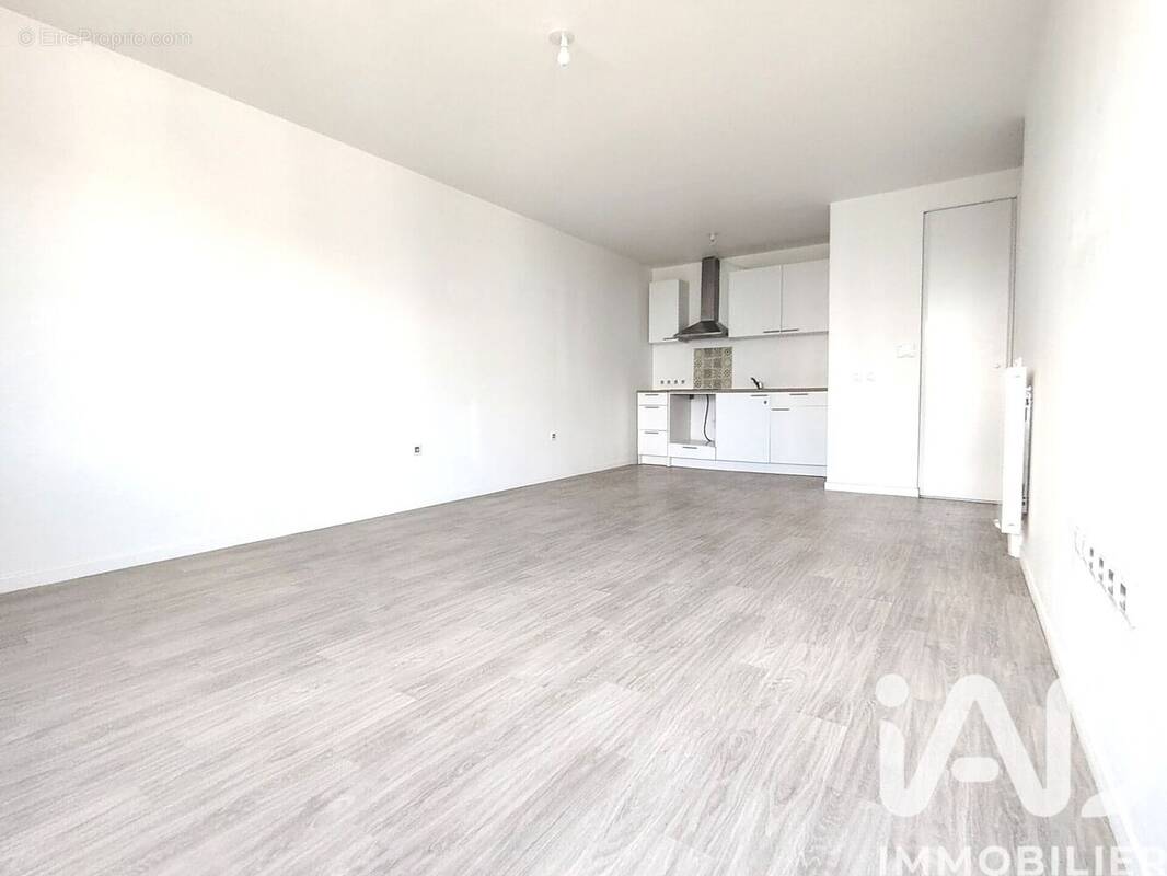 Photo 1 - Appartement à LES ULIS