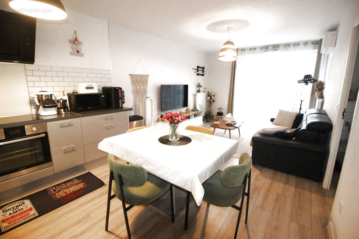 Appartement à LIMEIL-BREVANNES