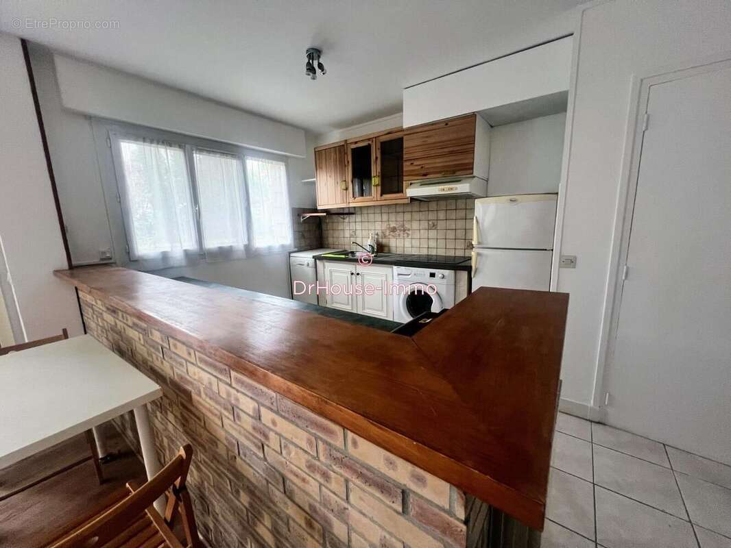 Appartement à SAINT-MAUR-DES-FOSSES