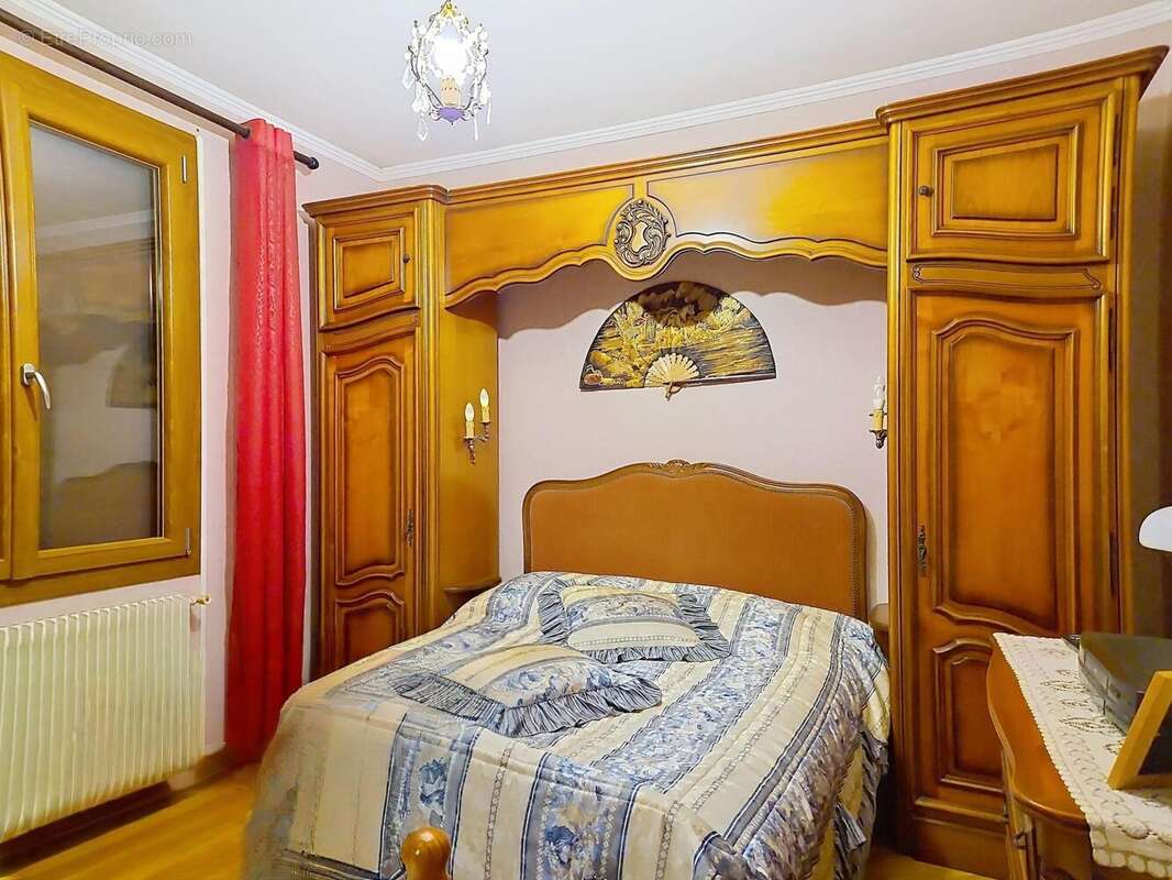 Photo 8 - Maison à VILLENEUVE-LA-COMPTAL