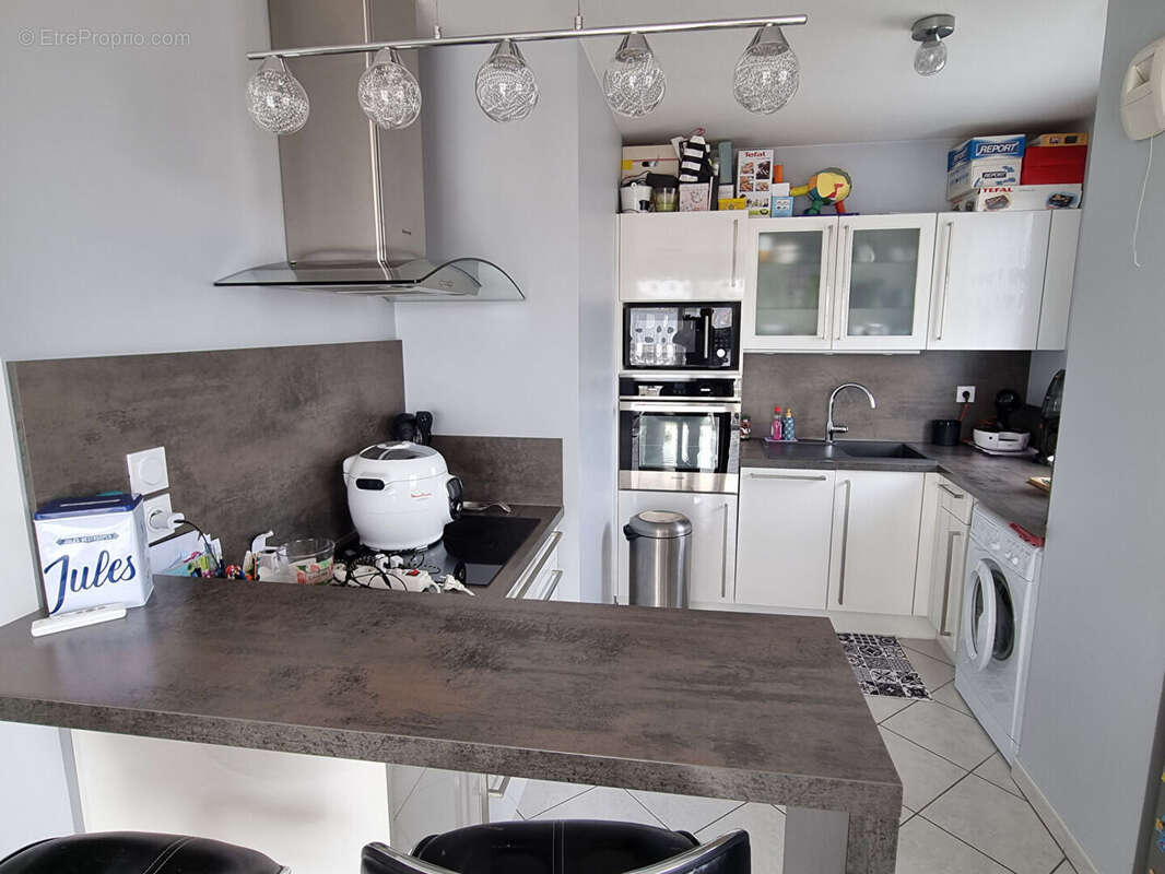 Appartement à CHENOVE