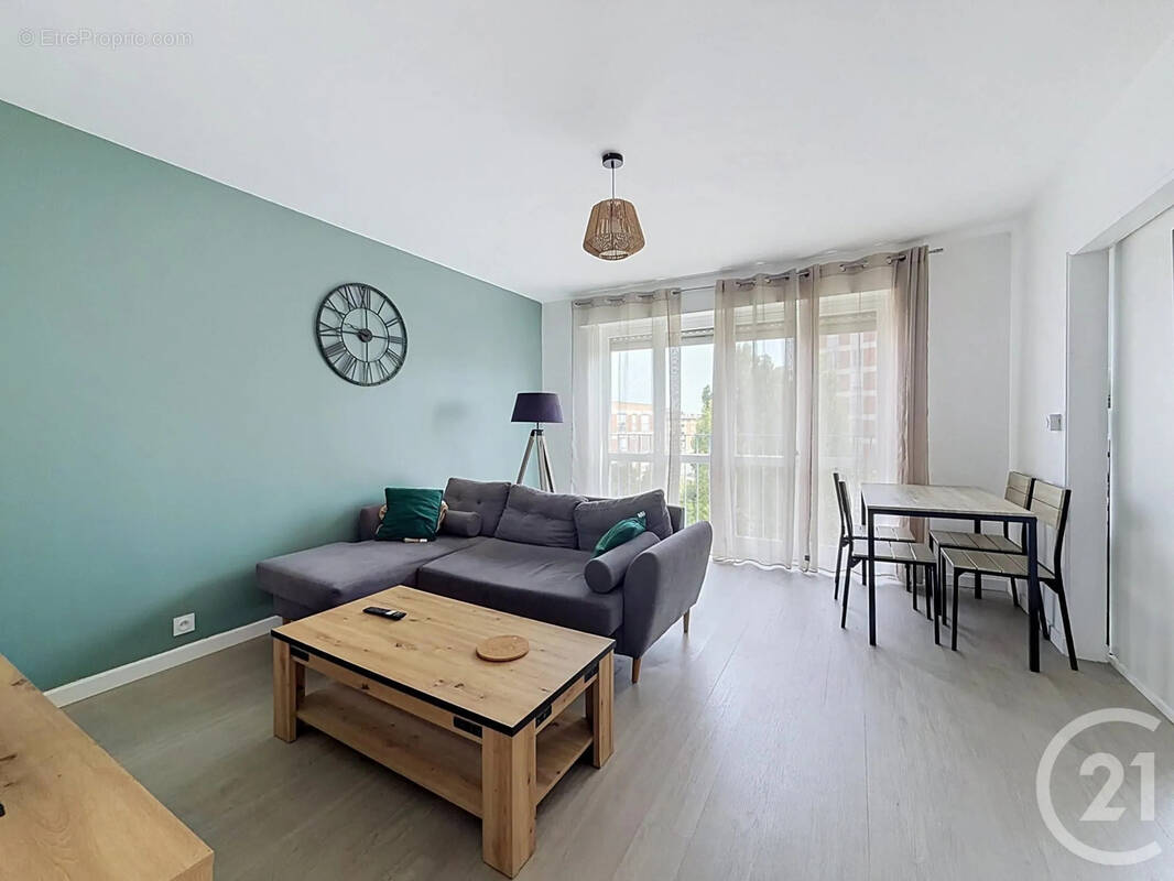 Appartement à SAINT-ANDRE-LES-VERGERS